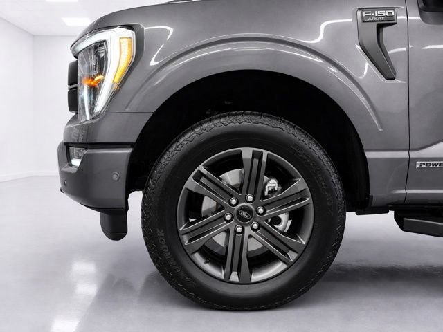 Used 2022 Ford F150 Lariat w/ Equipment Group 502A High AWD/4WD image 11