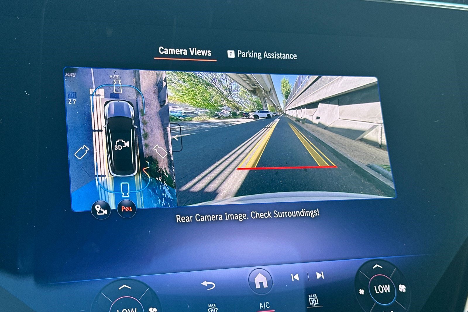 New 2026 Mercedes-Benz EQS 550 4MATIC SUV image 19