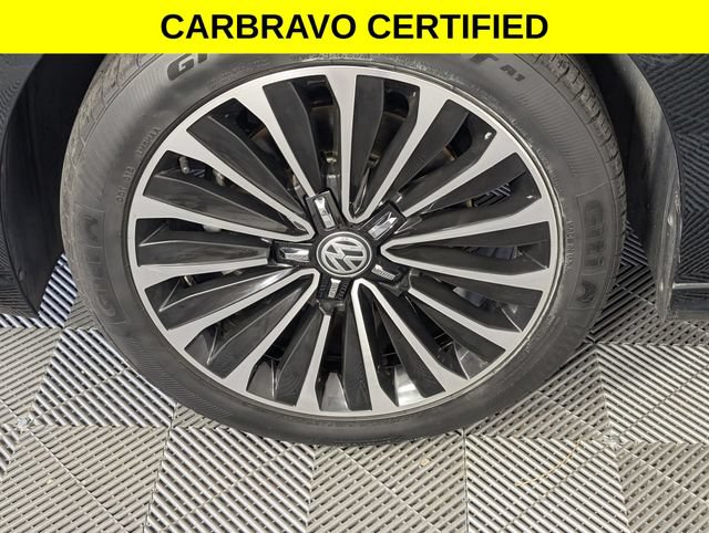 Used 2022 Volkswagen Passat 2.0T FWD image 7