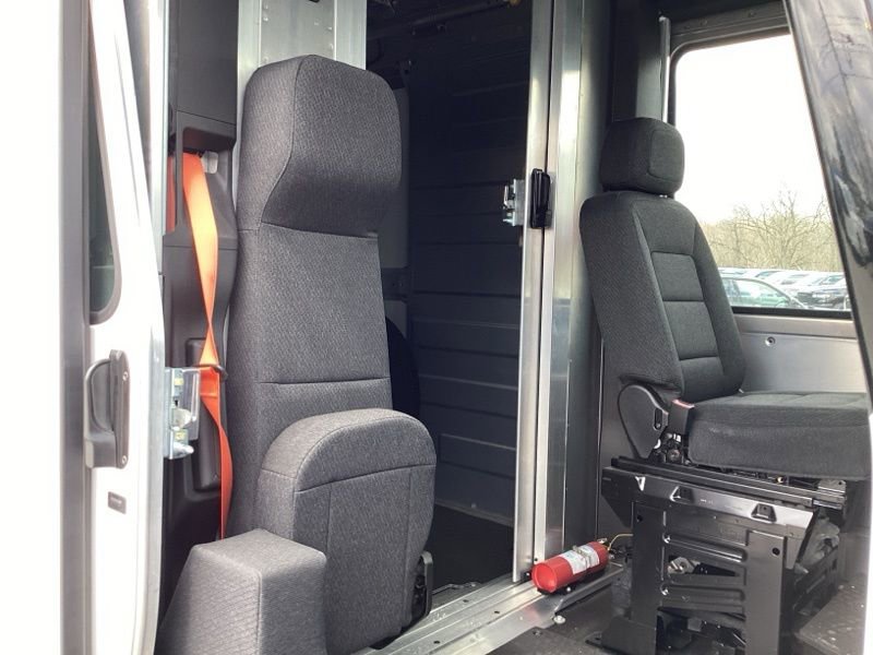 New 2025 Chevrolet Brightdrop 400 FWD image 12