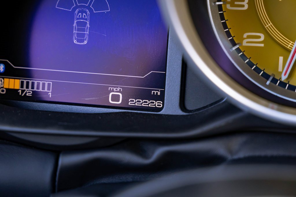 Used 2016 Ferrari California T image 18