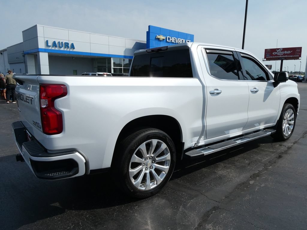 Used 2021 Chevrolet Silverado 1500 High Country w/ Technology Package AWD/4WD image 5