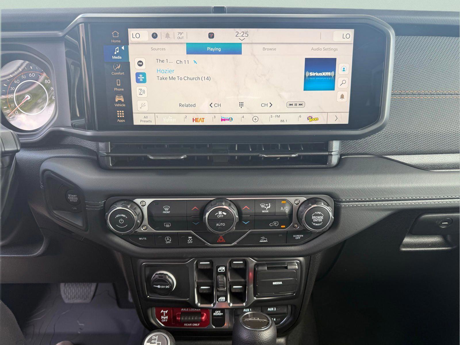 New 2026 Jeep Gladiator Mojave AWD/4WD image 19