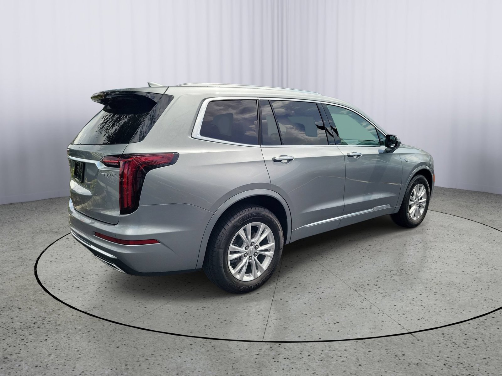 Used 2025 Cadillac XT6 Luxury FWD video 2