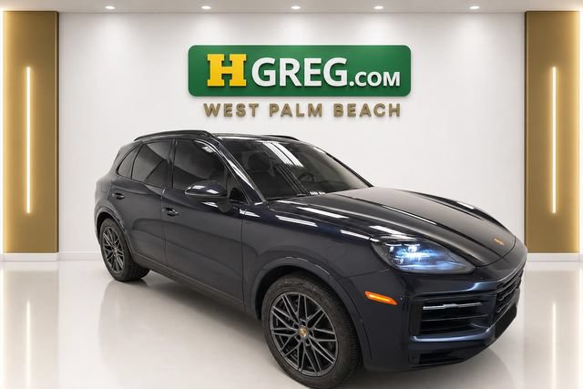 Used 2024 Porsche Cayenne AWD/4WD image 4