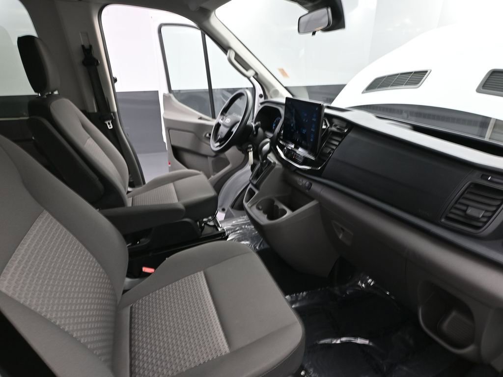 Used 2024 Ford Transit 350 XLT image 45