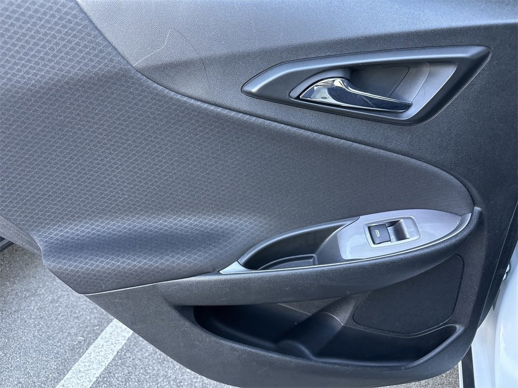 Used 2021 Chevrolet Malibu LS image 28