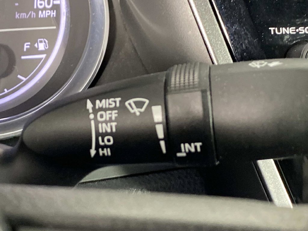 Used 2020 Toyota Camry LE w/ Convenience Package FWD image 18