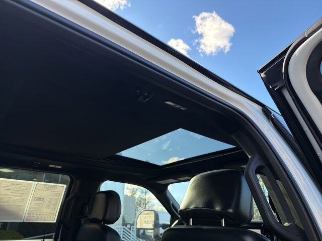 Used 2025 Ford F350 Platinum w/ FX4 Off-Road Package image 26