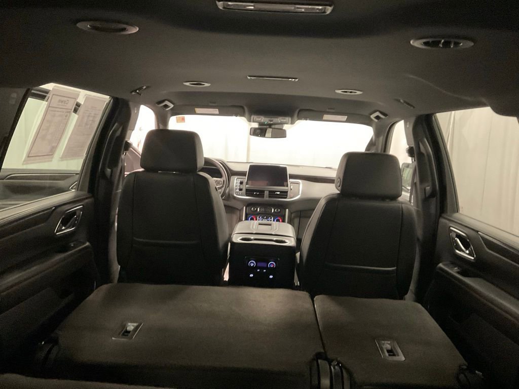 Used 2024 Chevrolet Suburban LT AWD/4WD image 27