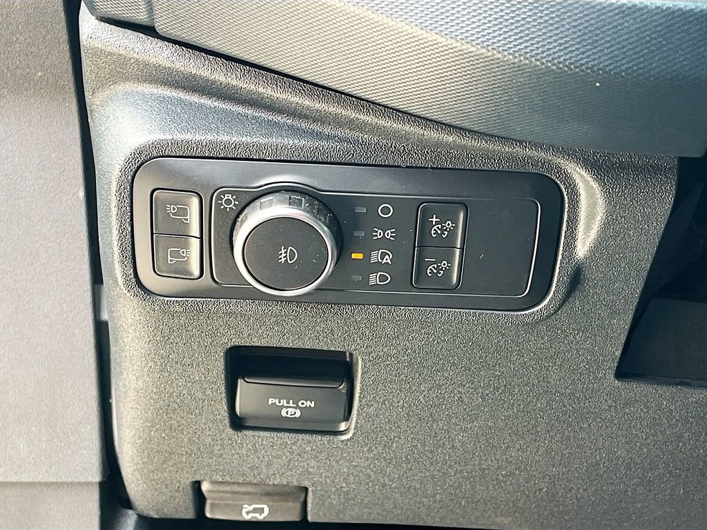 Used 2023 Ford Bronco Outer Banks image 10