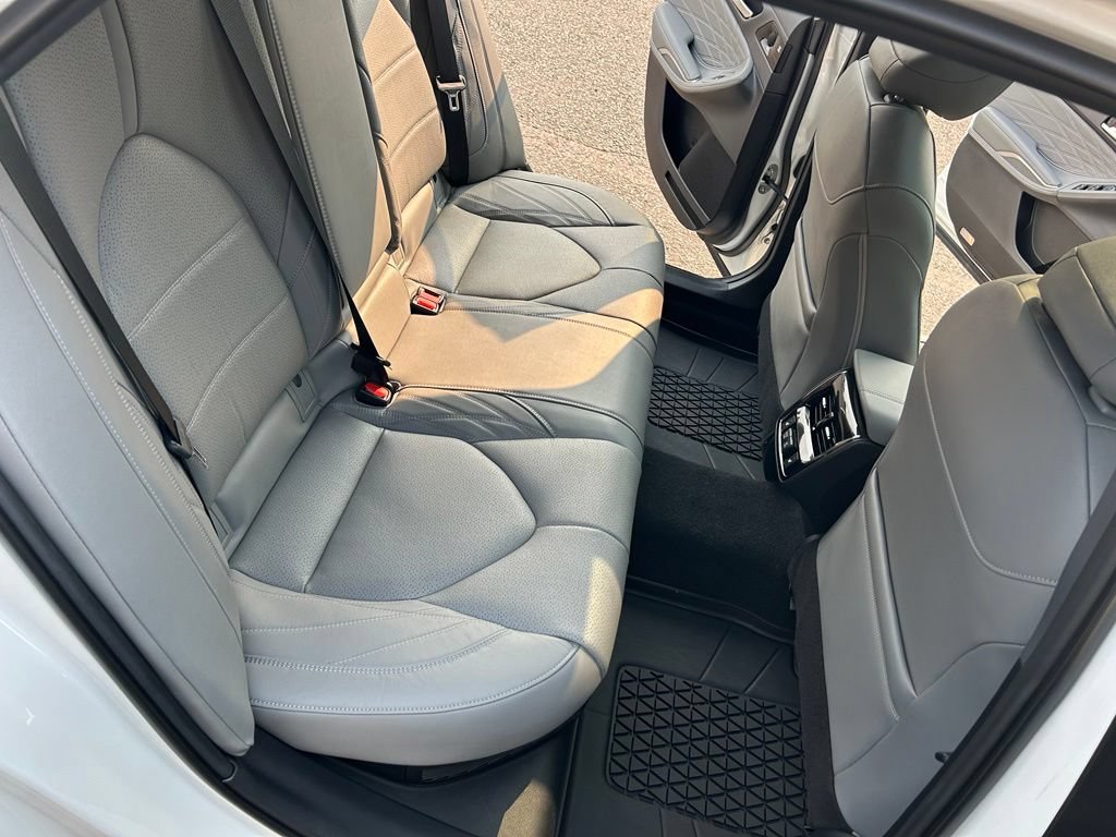 Certified 2021 Toyota Avalon Limited w/ Advanced Safety Package FWD image 14