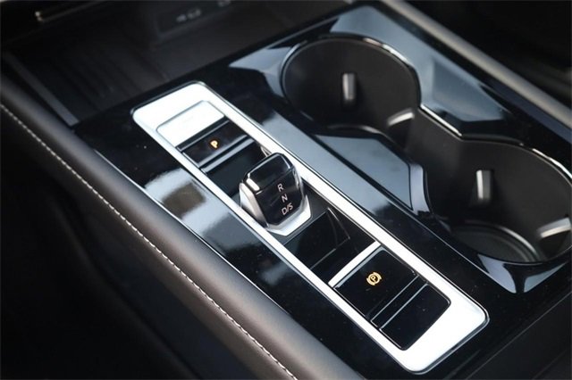 New 2026 Volkswagen Atlas Cross Sport SEL R-Line image 19