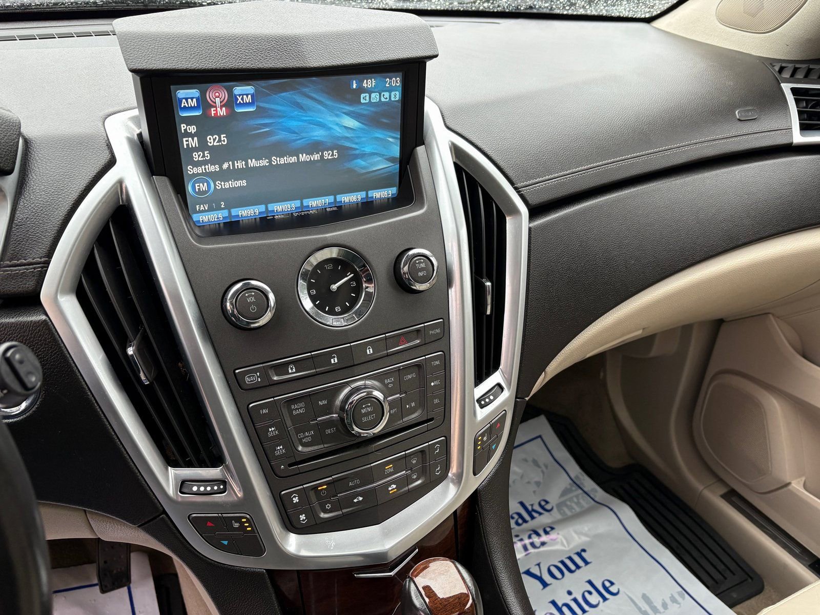 Used 2012 Cadillac SRX Luxury AWD/4WD image 30
