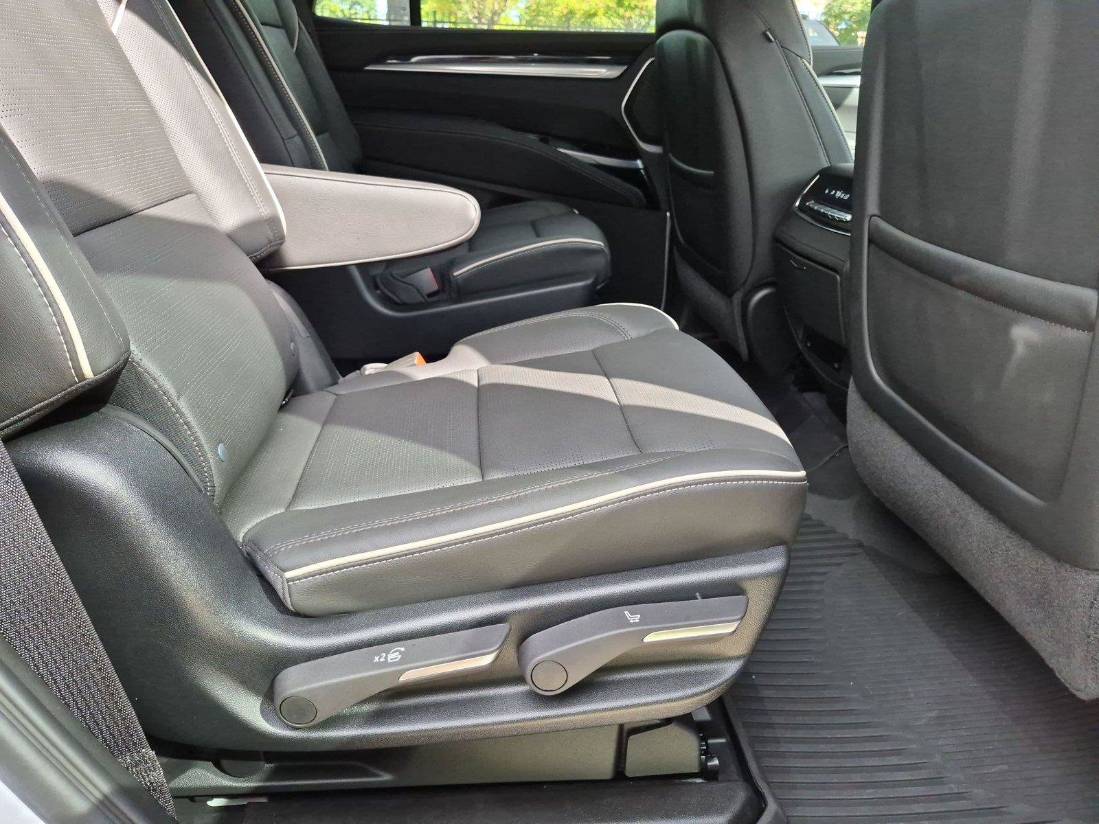 New 2026 Cadillac Escalade Sport w/ Touring Package AWD/4WD image 30