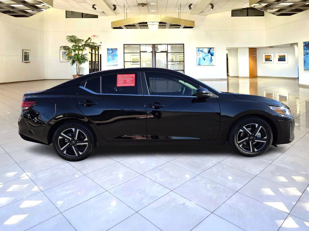 Certified 2024 Nissan Sentra SV FWD image 4