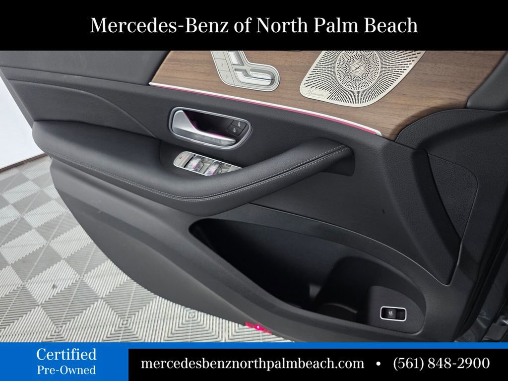 Used 2025 Mercedes-Benz GLE 350 4MATIC image 23