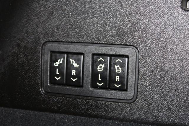 Certified 2024 Cadillac XT6 Sport w/ LPO, Floor Liner Package image 25