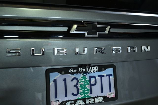 Used 2022 Chevrolet Suburban Premier AWD/4WD image 9