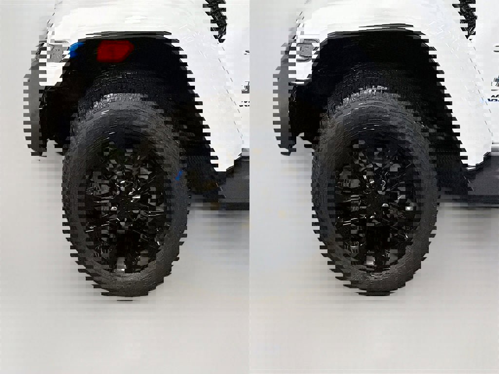 Used 2023 Jeep Wrangler Unlimited Sahara w/ Cold Weather Group image 23