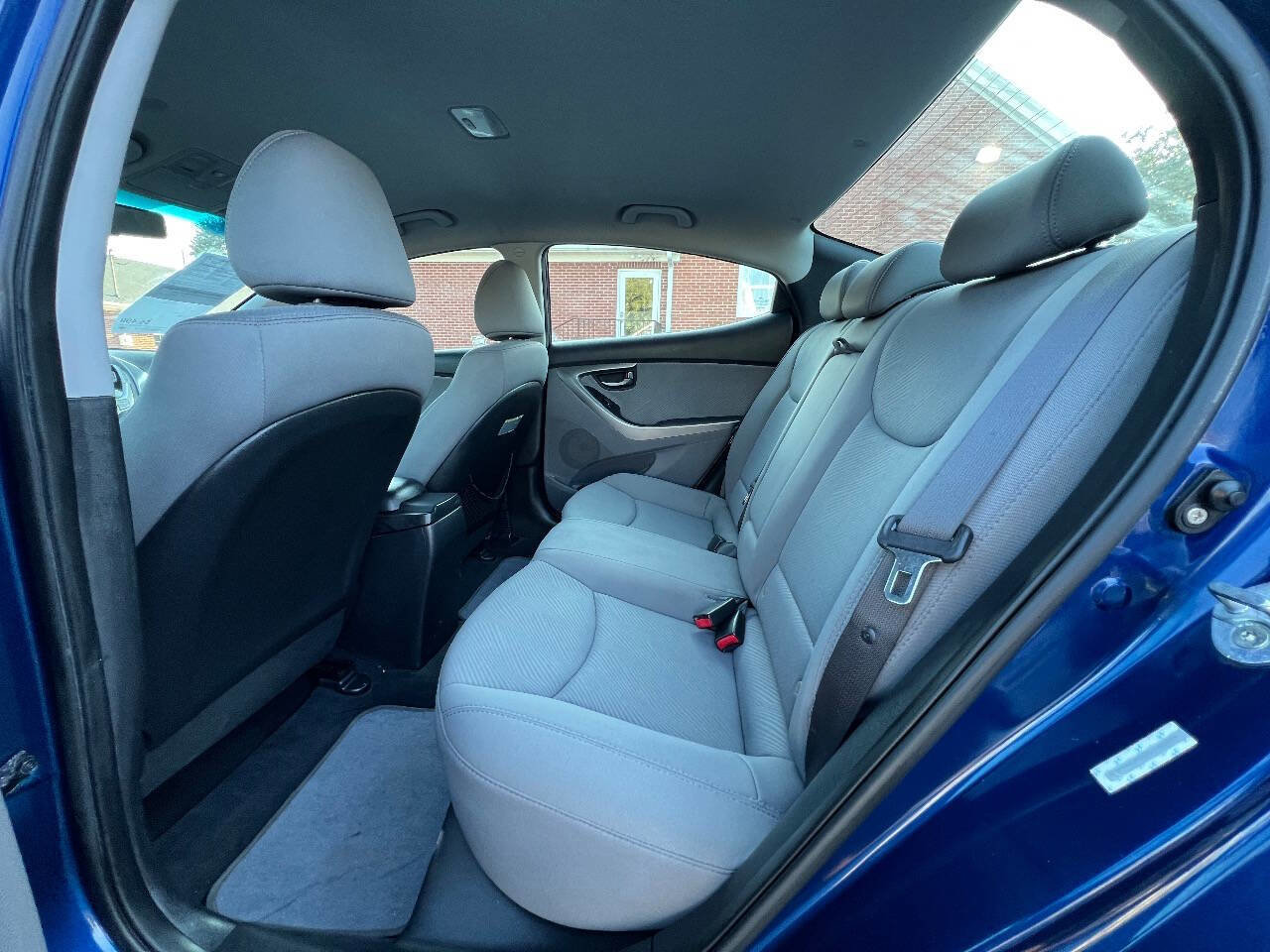 Used 2013 Hyundai Elantra GLS w/ Preferred Pkg image 13