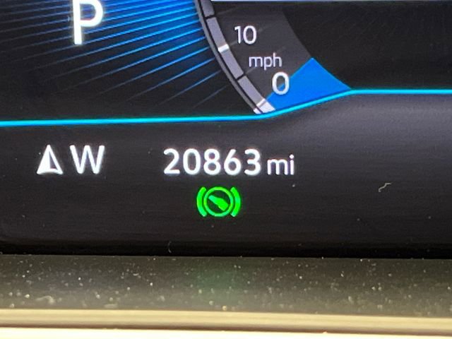 Certified 2022 Volkswagen Tiguan SE R-Line FWD image 23