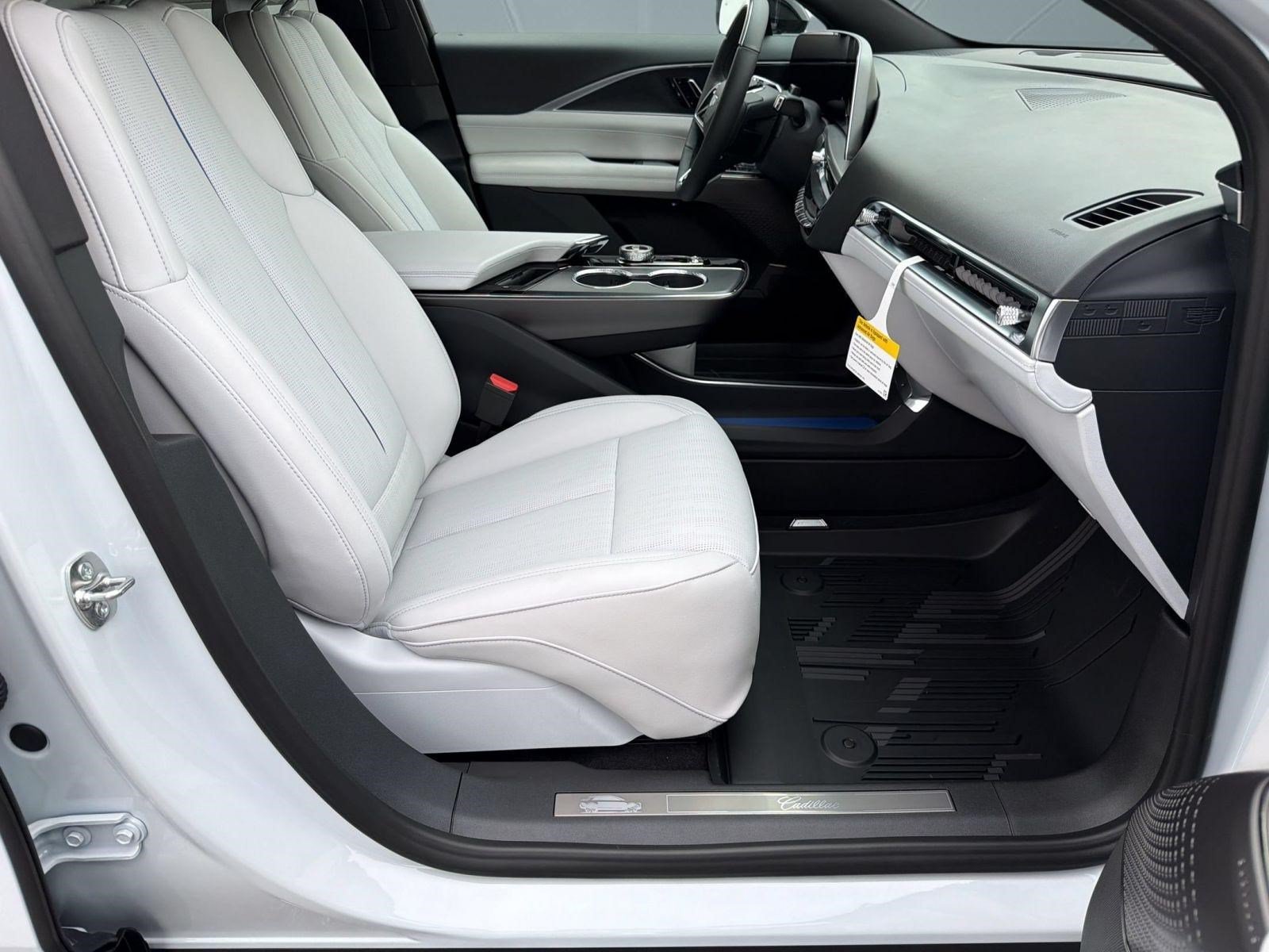 New 2026 Cadillac Lyriq Sport w/ LPO, Floor Liner Package RWD image 24