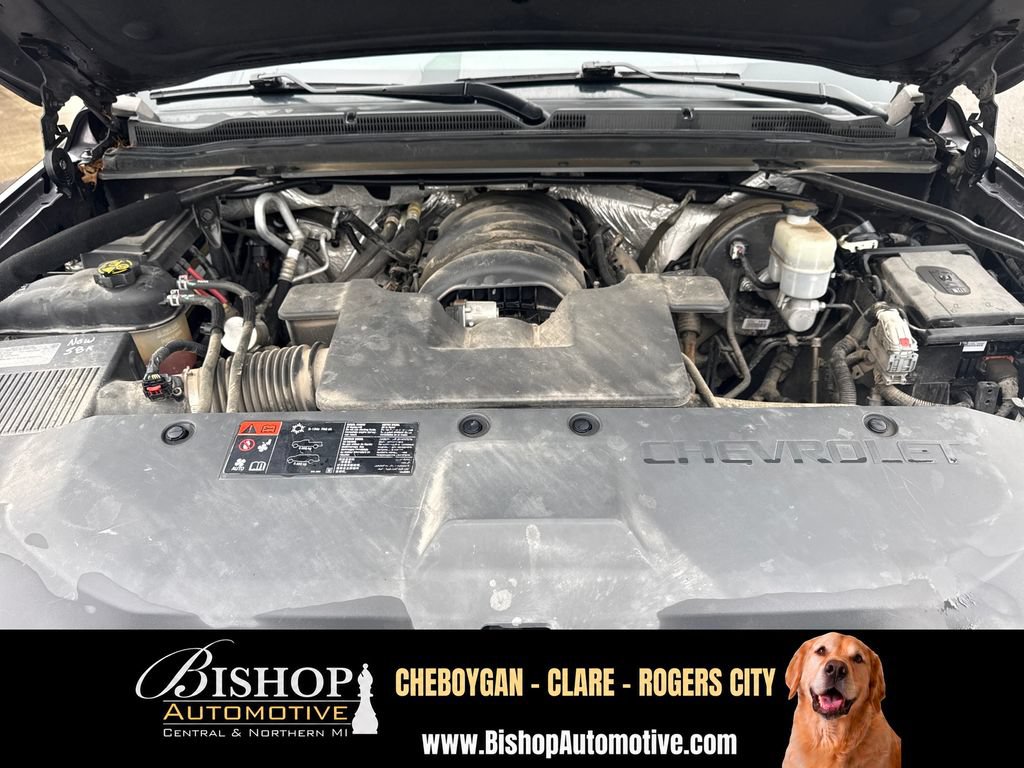 Used 2015 Chevrolet Suburban LTZ AWD/4WD image 6