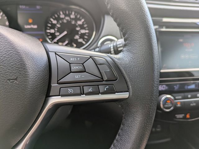 Used 2019 Nissan Rogue SV image 27