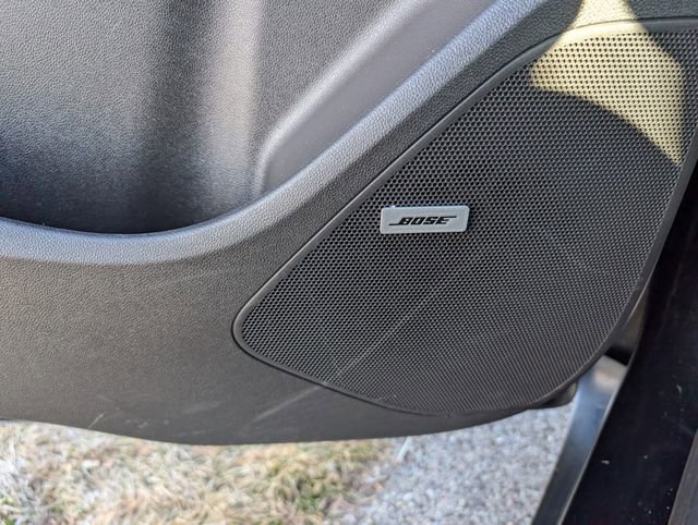 Used 2023 Chevrolet Bolt EUV Premier w/ Sun & Sound Package image 21