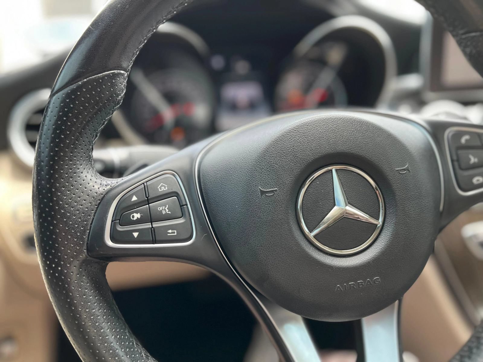 Used 2017 Mercedes-Benz C 300 4MATIC Sedan w/ Premium 3 Package image 15