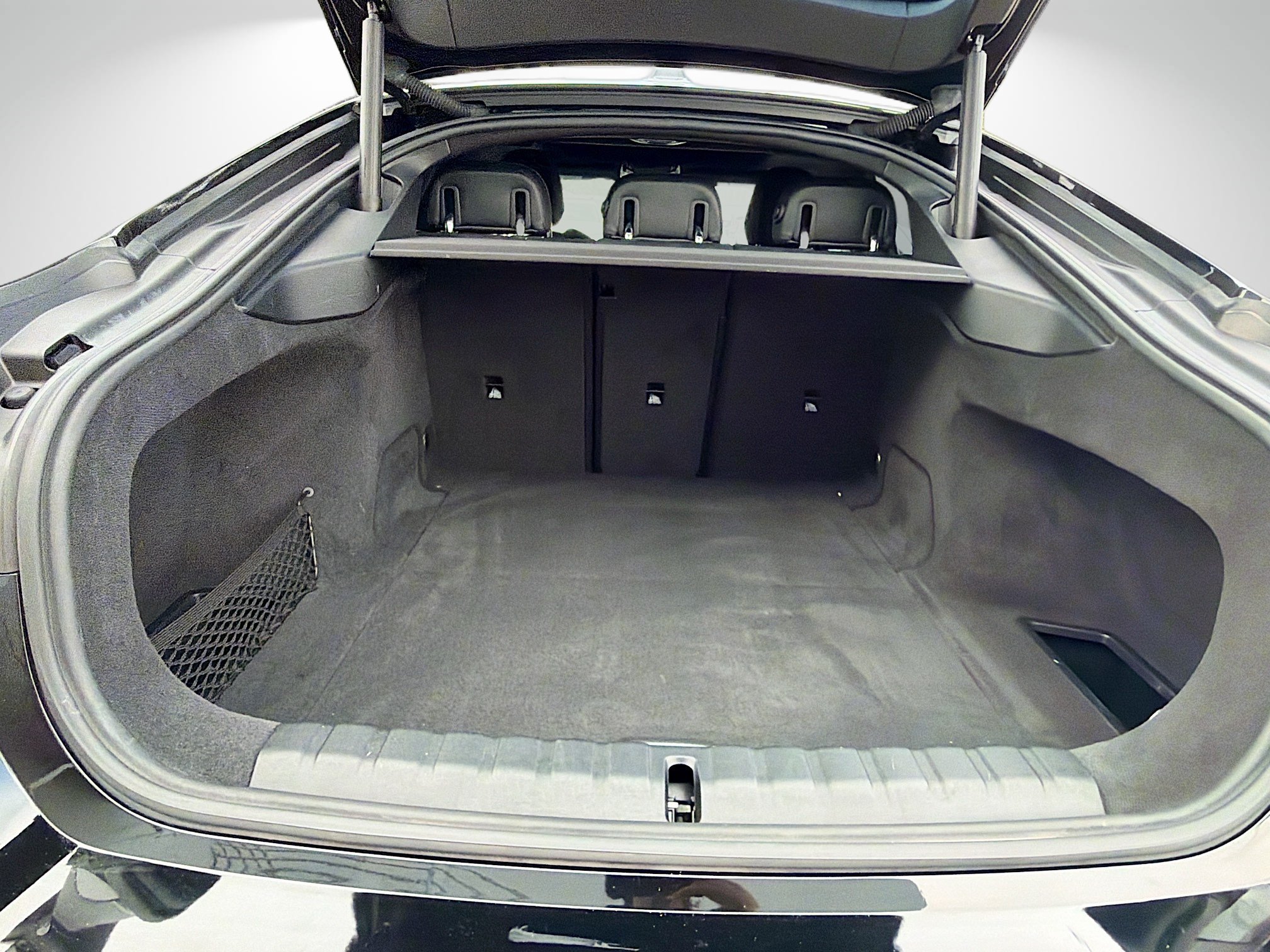 Used 2023 BMW i4 eDrive35 RWD image 12