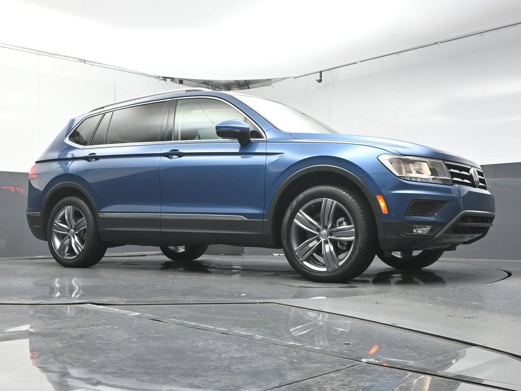Used 2020 Volkswagen Tiguan SEL FWD image 42