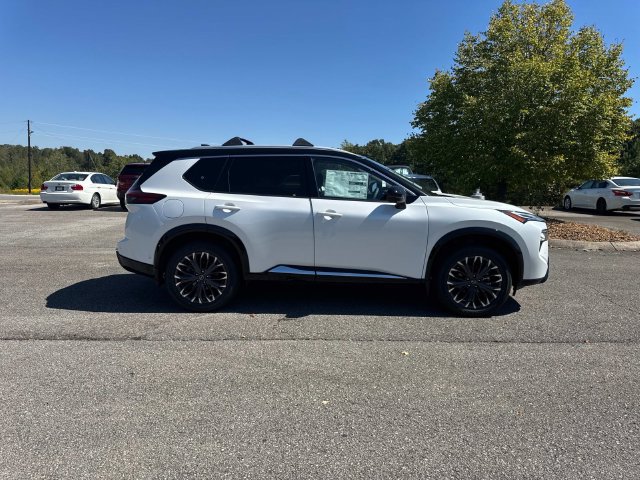 New 2026 Nissan Rogue Platinum w/ Platinum Premium Package AWD/4WD image 3