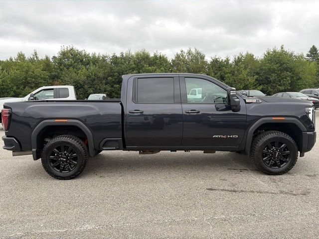Used 2025 GMC Sierra 2500 AT4 w/ AT4 Preferred Package AWD/4WD image 7