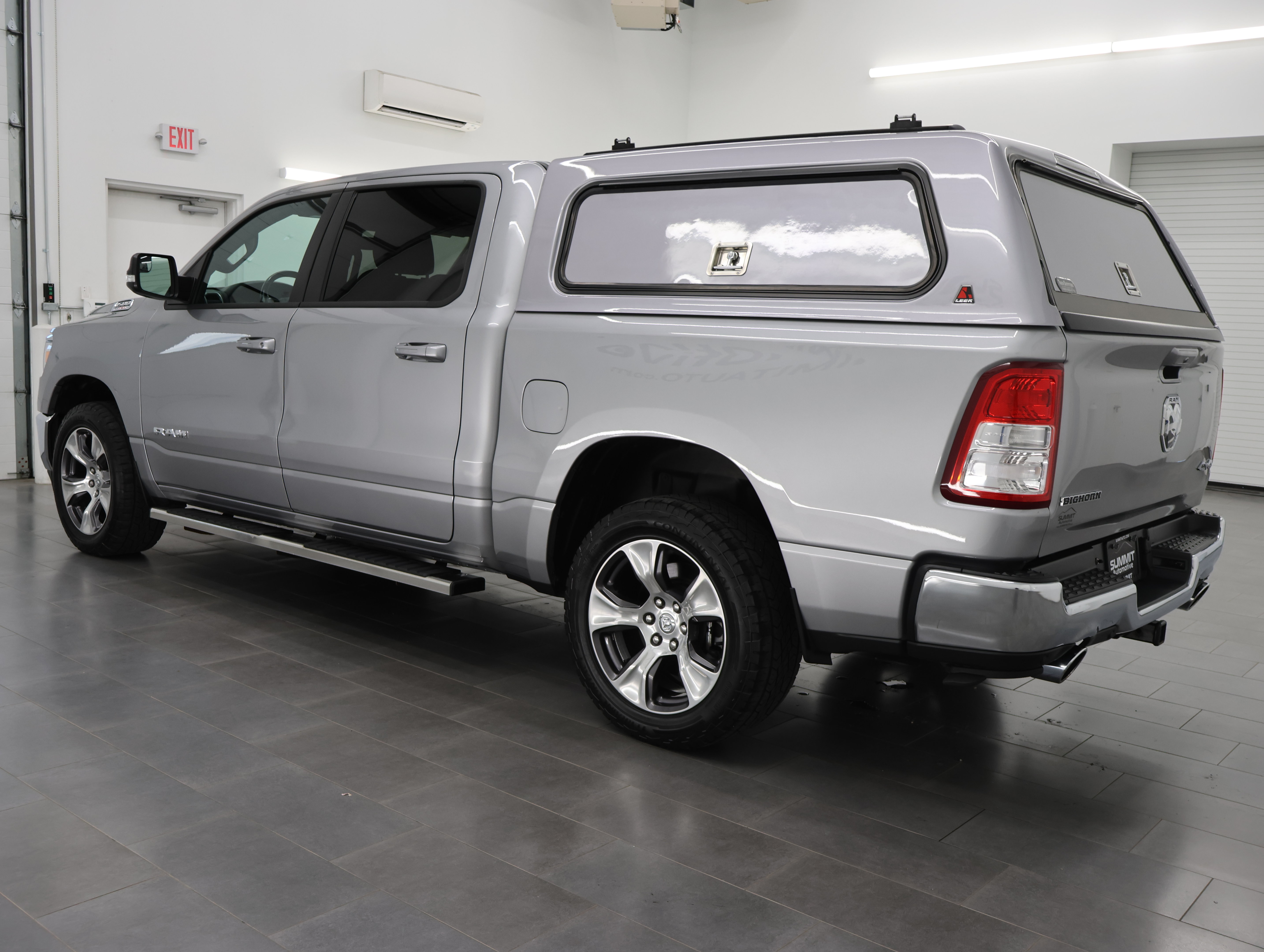 Used 2022 RAM 1500 Big Horn AWD/4WD image 5