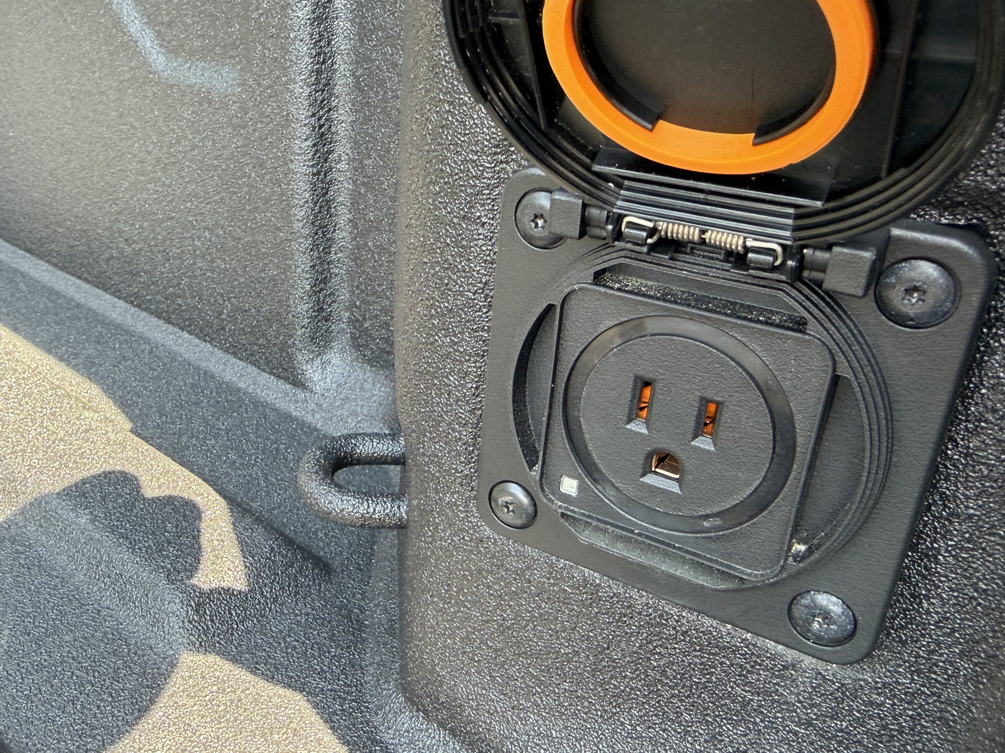 Used 2025 GMC Sierra 3500 Denali w/ Denali Reserve Package AWD/4WD image 13