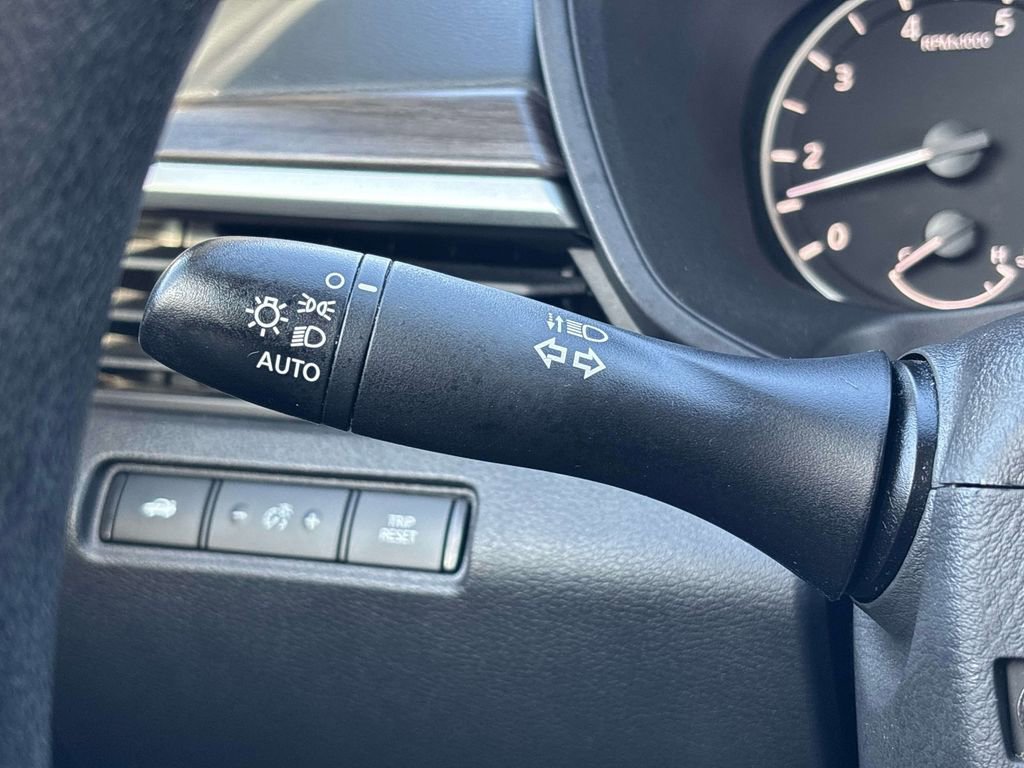 Certified 2023 Nissan Altima 2.5 SV AWD/4WD image 28