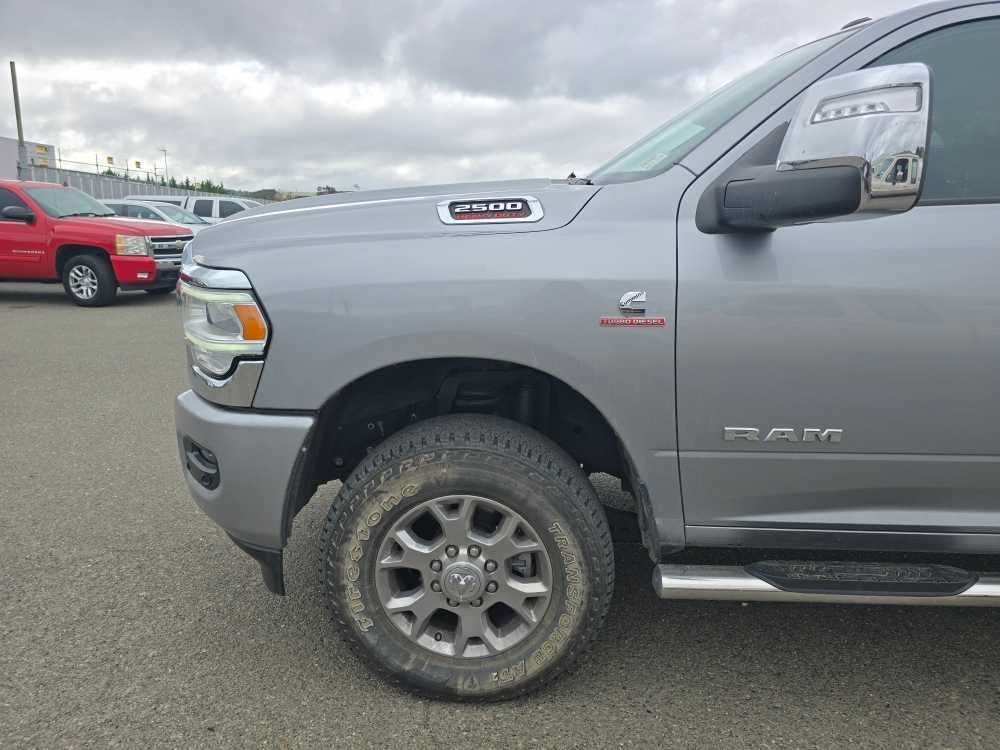 Used 2024 RAM 2500 Laramie w/ Safety Group AWD/4WD image 13