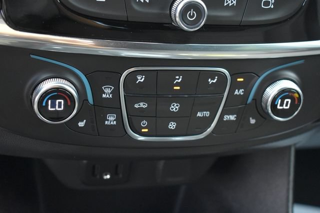 Certified 2023 Chevrolet Traverse LT FWD image 34