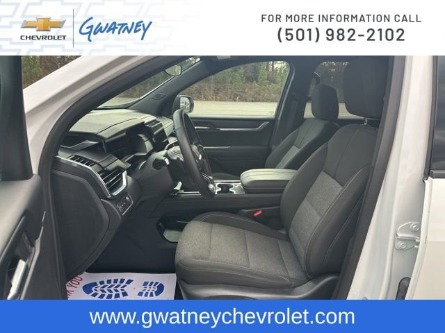 Used 2025 GMC Acadia Elevation FWD image 21