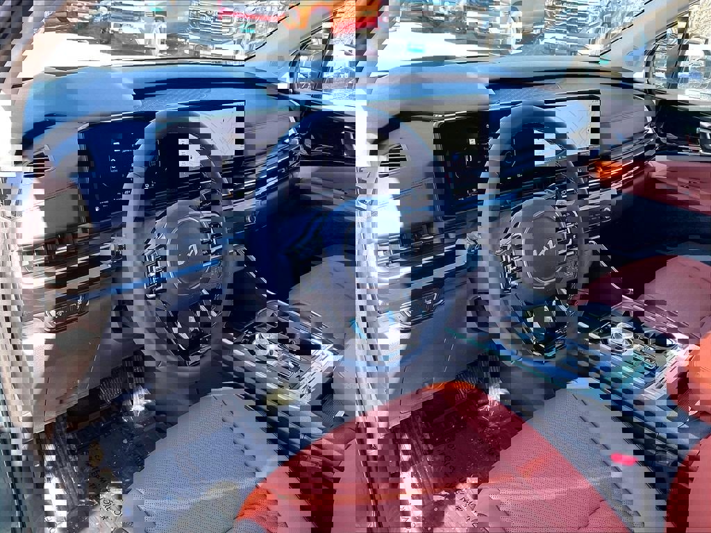 New 2026 Kia Carnival SX Prestige image 9