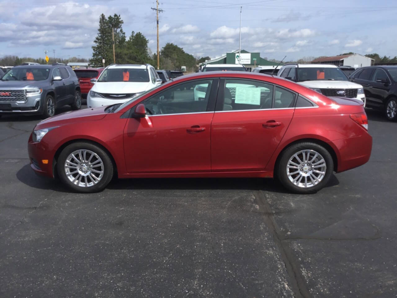 Used 2011 Chevrolet Cruze Eco FWD image 2