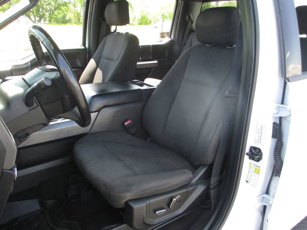 Used 2018 Ford F150 XLT w/ Equipment Group 302A Luxury AWD/4WD image 21