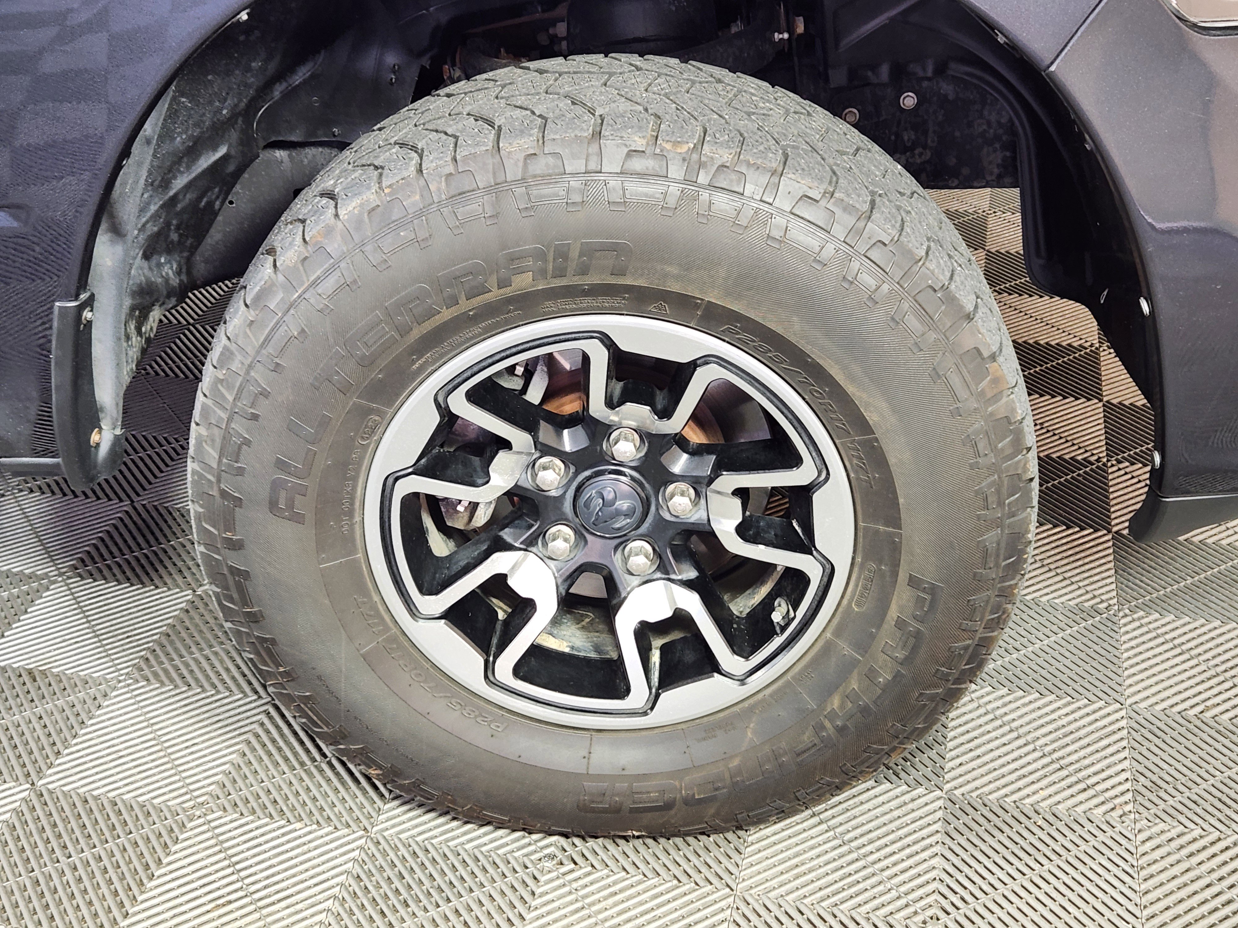 Used 2014 RAM 1500 Sport image 9