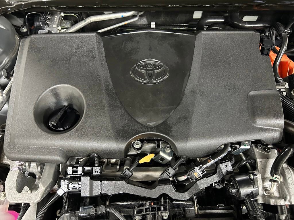 Certified 2025 Toyota Camry SE FWD image 10