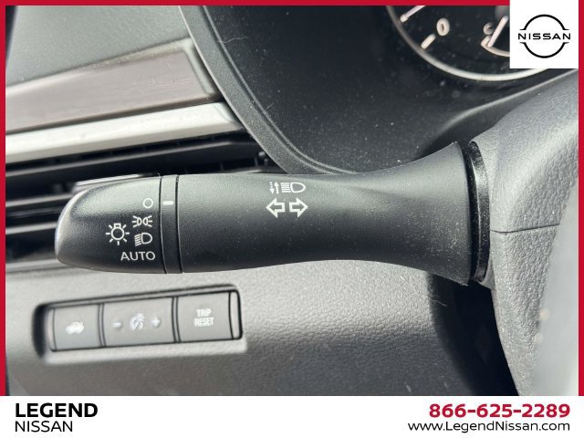 Used 2024 Nissan Altima 2.5 SV AWD/4WD image 23