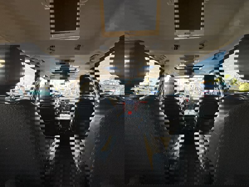 Used 2009 Cadillac Escalade ESV AWD image 26