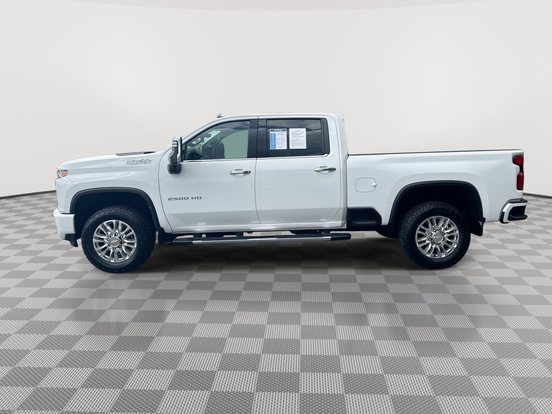 Certified 2022 Chevrolet Silverado 2500 High Country w/ Z71 Off-Road Package AWD/4WD image 5