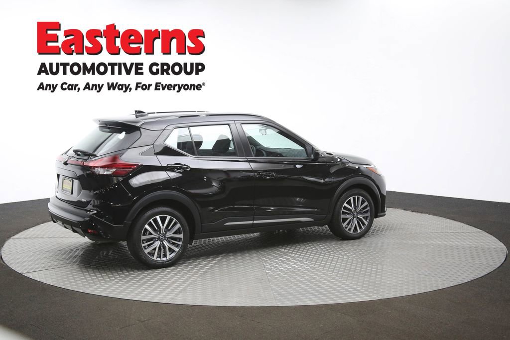 Used 2024 Nissan Kicks SR image 42